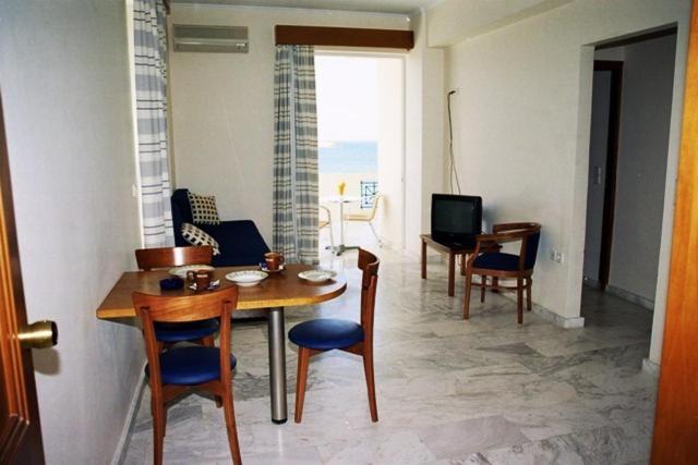 Nea Elena Apartments Ханья Экстерьер фото